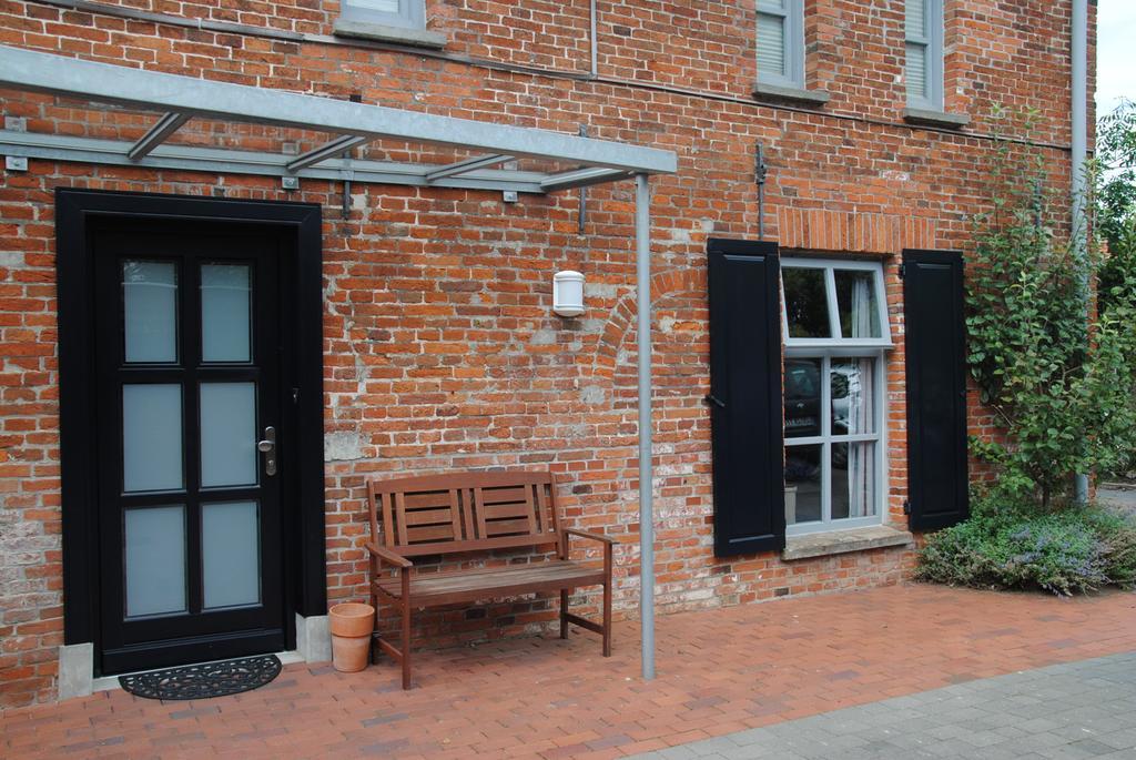 Ferienwohnungen Meerwiefke Leer Exterior foto